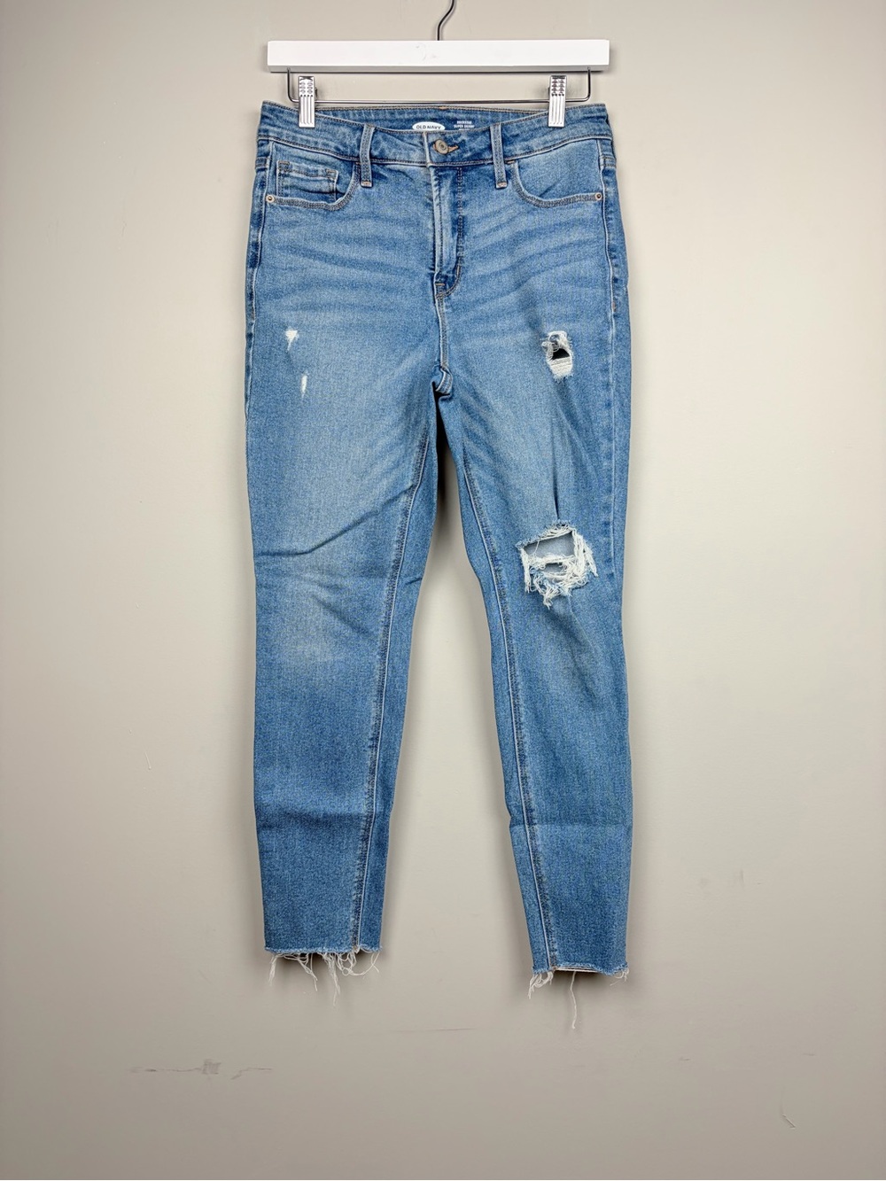 Old Navy Rockstar Super Skinny Jeans Womens 6 High Rise‎ Distressed Raw Hem
